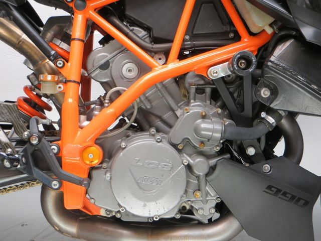 ktm - 990-super-duke-r
