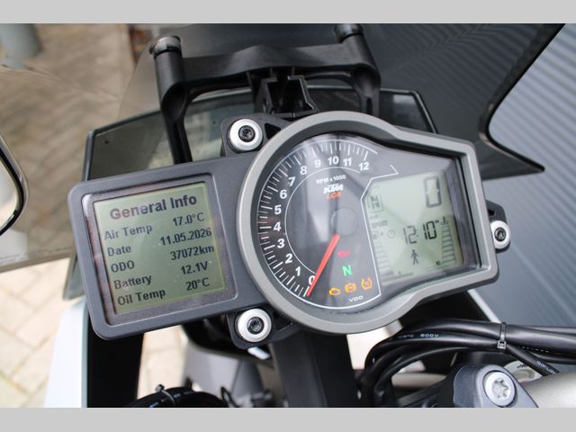 ktm - 1290-super-duke-gt