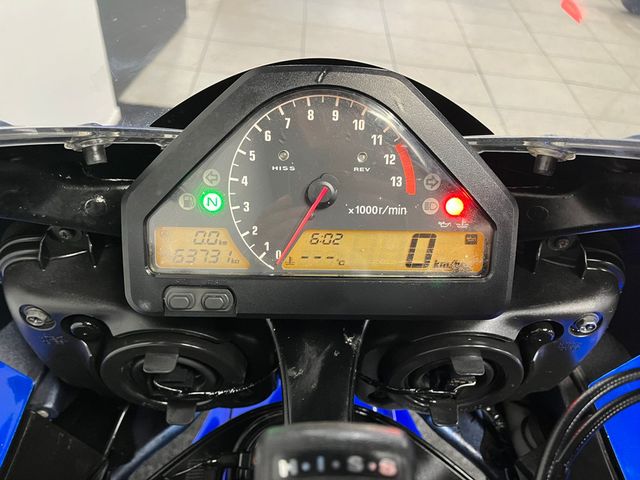 honda - cbr-1000-rr-fireblade