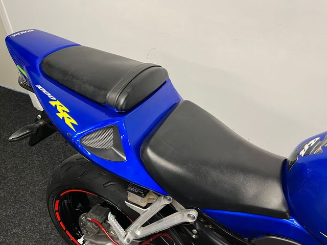 honda - cbr-1000-rr-fireblade