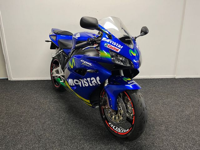 honda - cbr-1000-rr-fireblade