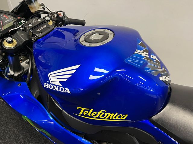 honda - cbr-1000-rr-fireblade