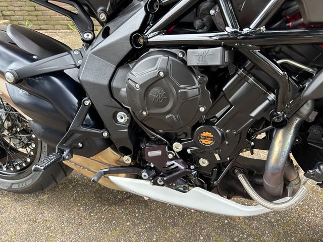 mv-agusta - dragster-800-rr