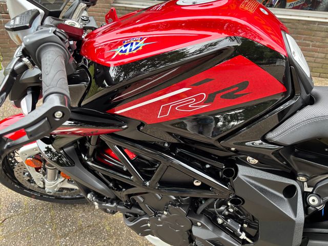 mv-agusta - dragster-800-rr