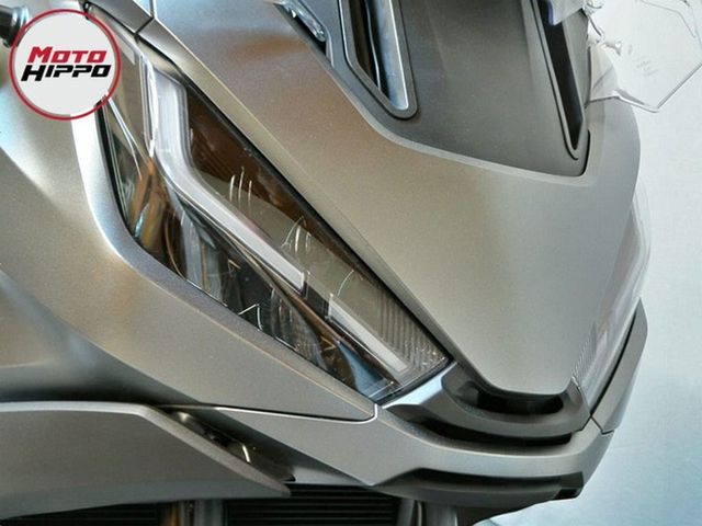 honda - nt-1100