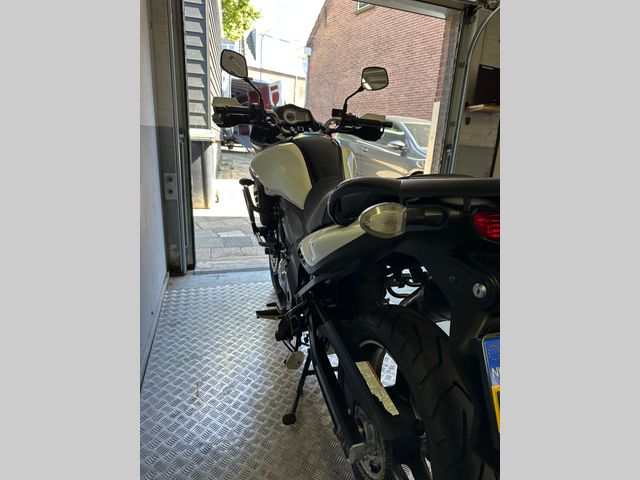suzuki - v-strom-dl-650-abs