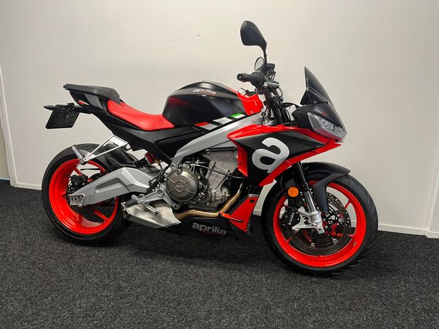 aprilia - tuono-660