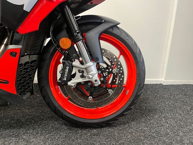 aprilia - tuono-660
