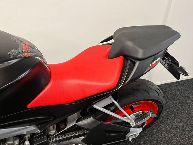 aprilia - tuono-660