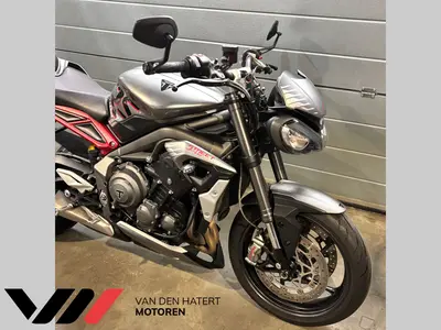 TRIUMPH STREET TRIPLE 765 RS – foto 3