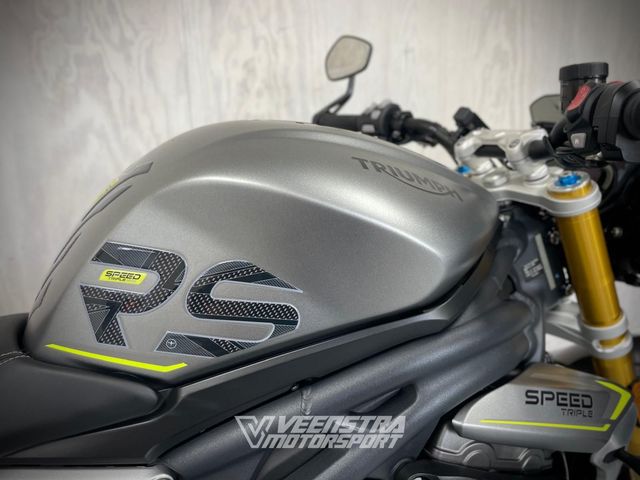 triumph - speed-triple-1200-rs