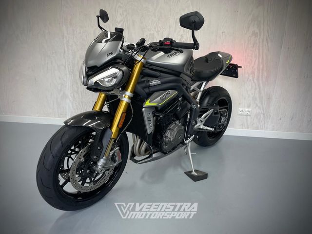 triumph - speed-triple-1200-rs