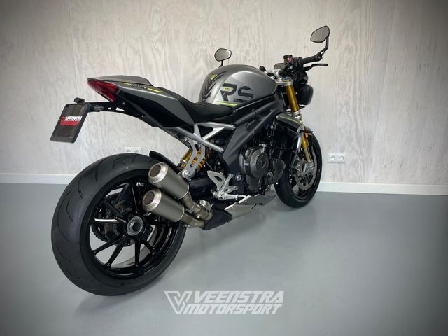 triumph - speed-triple-1200-rs