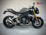 TRIUMPH SPEED TRIPLE 1200 RS