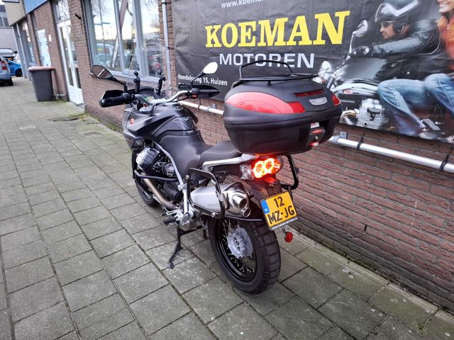 moto-guzzi - stelvio-1200-v4-abs-adventure