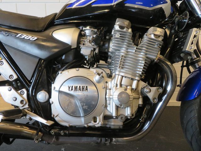 yamaha - xjr-1300-sp