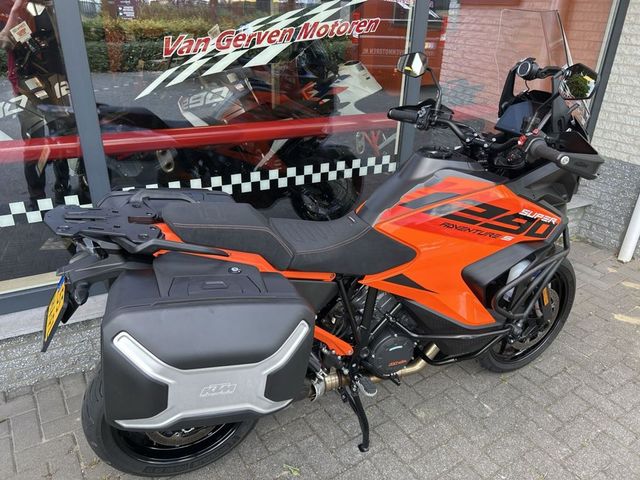 ktm - 1290-super-adventure-s
