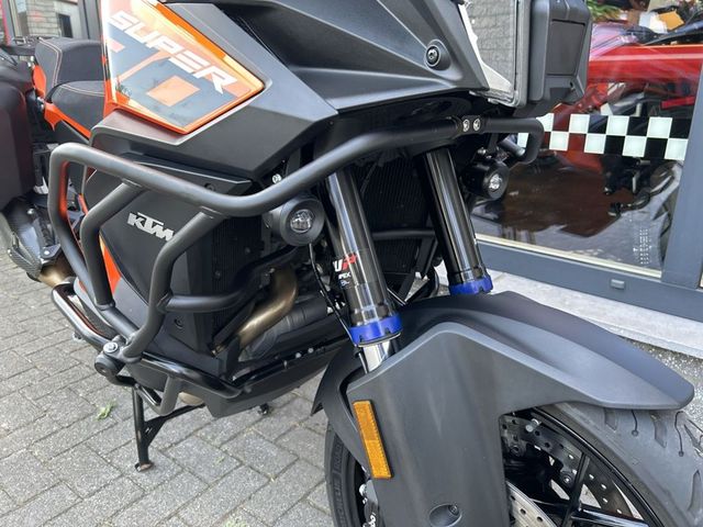 ktm - 1290-super-adventure-s