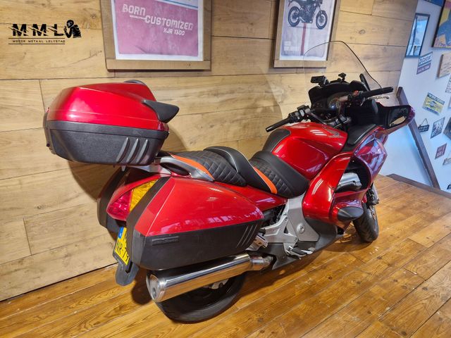 honda - st-1300-pan-european