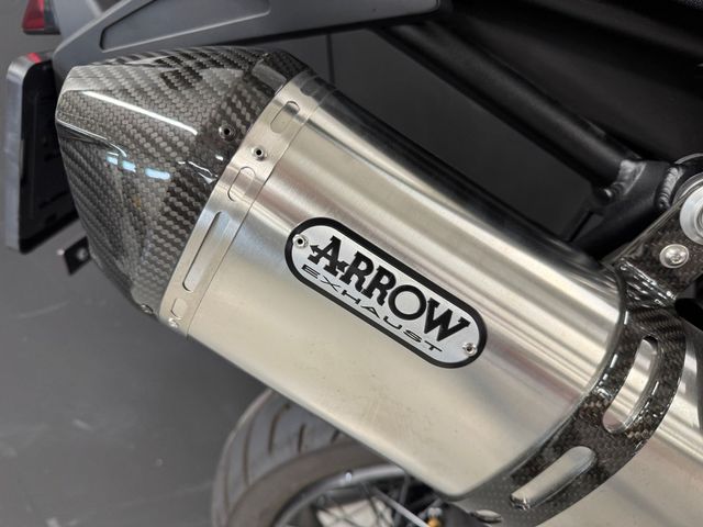 triumph - tiger-900-bond-edition