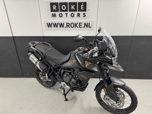 triumph - tiger-900-bond-edition