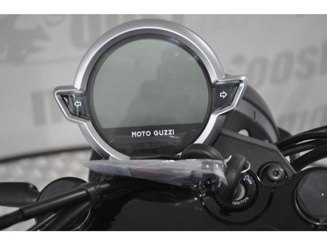 moto-guzzi - v-7-stone-850