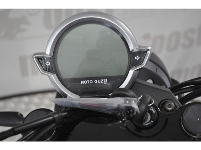 moto-guzzi - v-7-stone-850