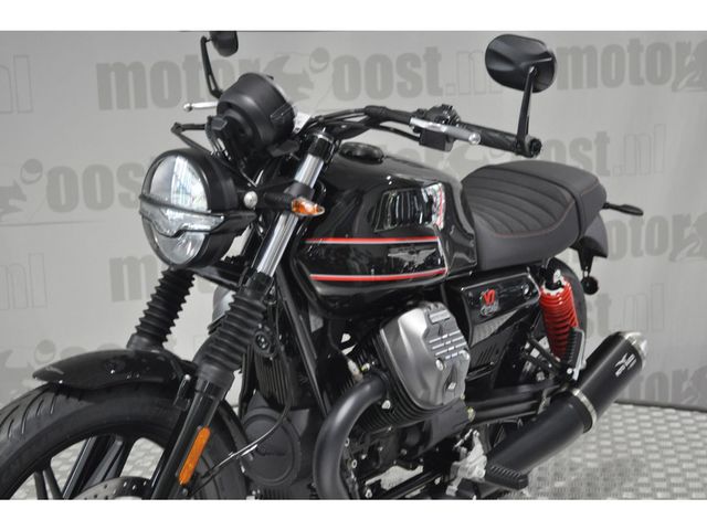 moto-guzzi - v-7-stone-850