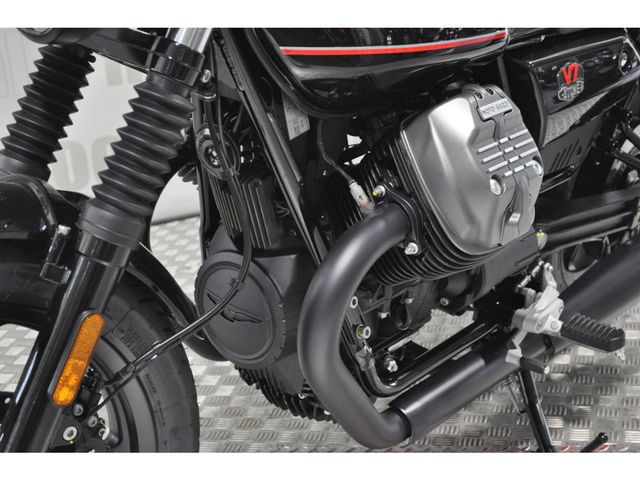 moto-guzzi - v-7-stone-850