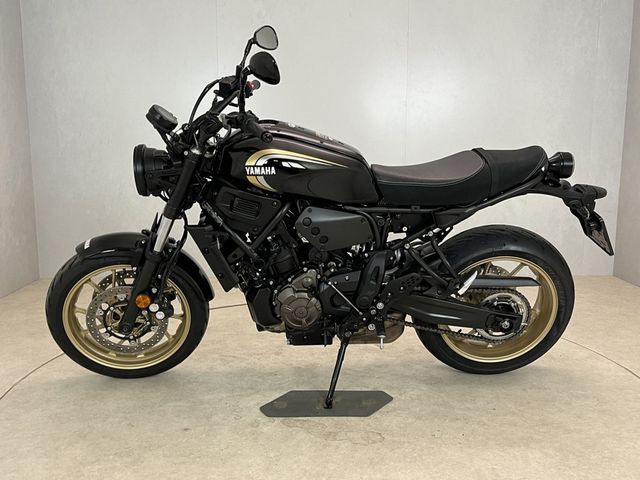 yamaha - xsr-700