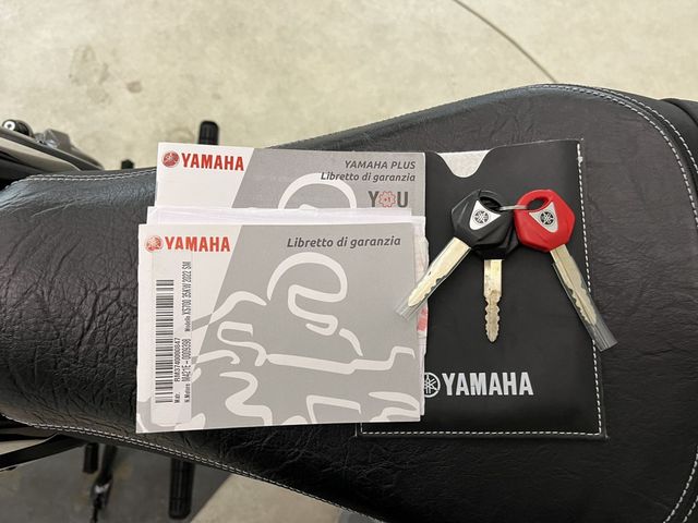 yamaha - xsr-700