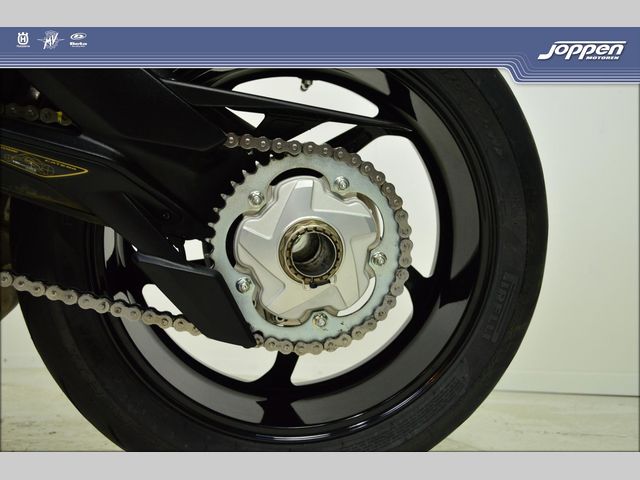 mv-agusta - brutale-800-eas
