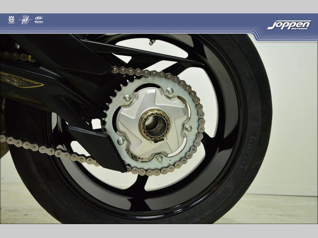 mv-agusta - brutale-800-eas