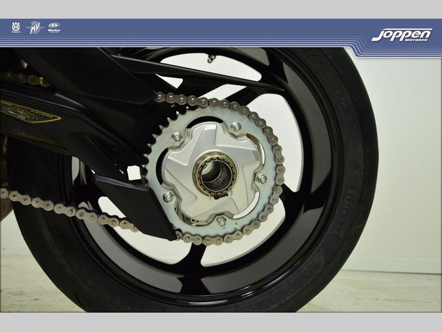 mv-agusta - brutale-800-eas