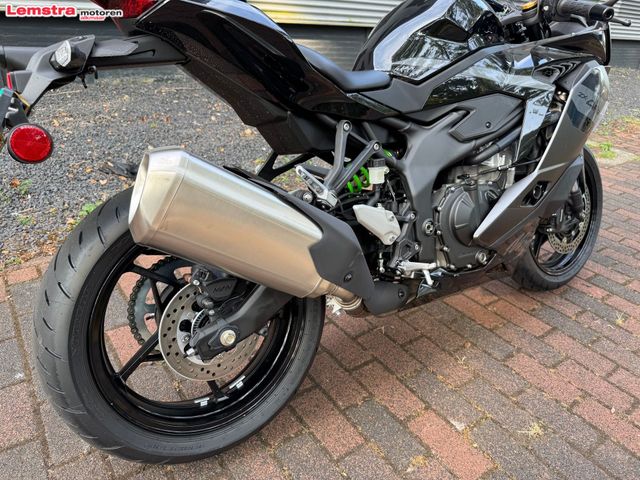 kawasaki - ninja-zx-4rr