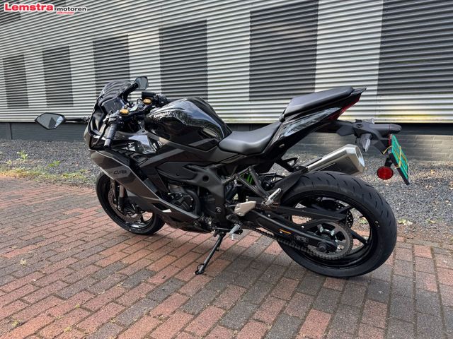 kawasaki - ninja-zx-4rr