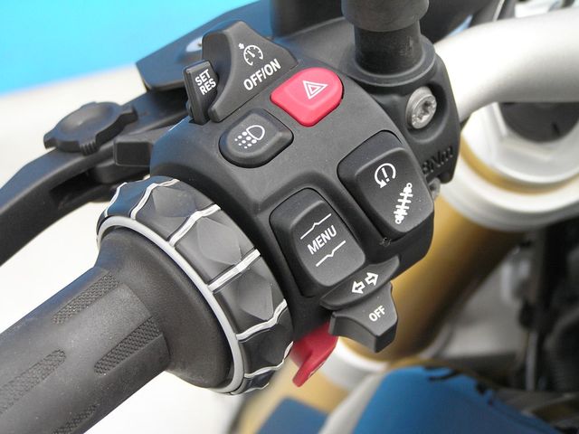 bmw - r-1250-r