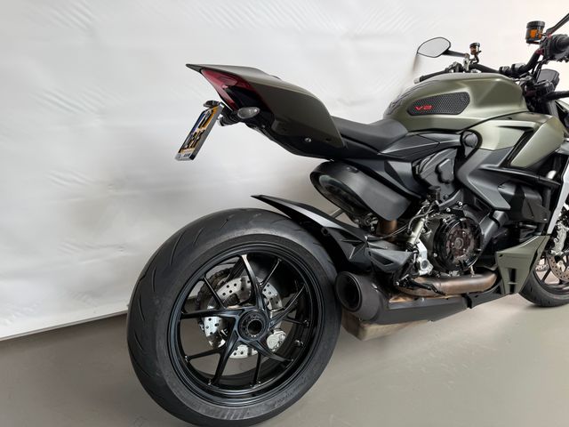 ducati - streetfighter-v2