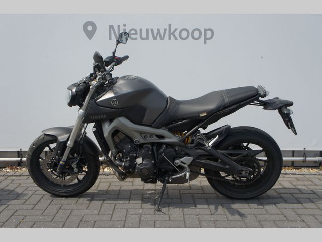 yamaha - mt-09-abs