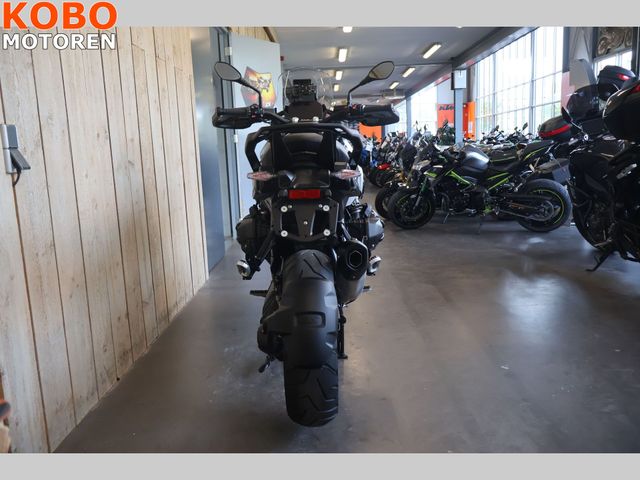 bmw - r-1300-gs