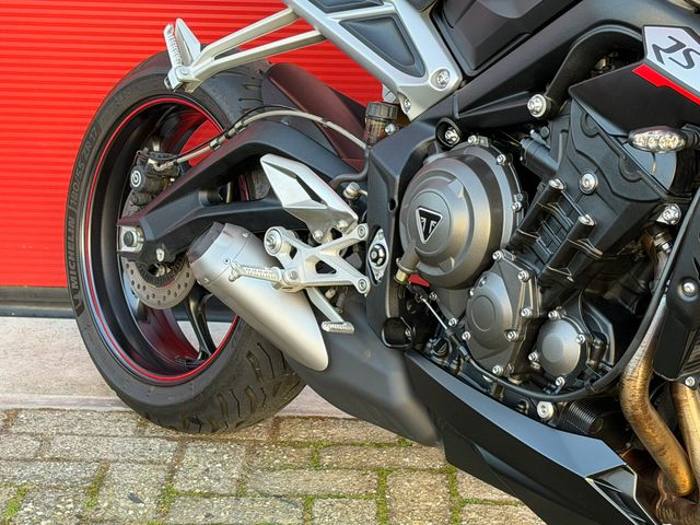 triumph - street-triple-rs