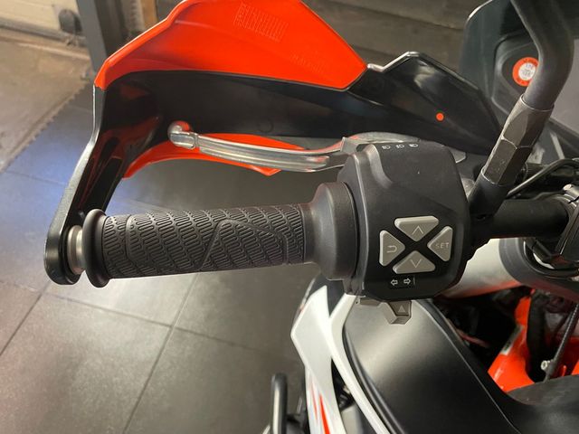 ktm - 790-adventure-r