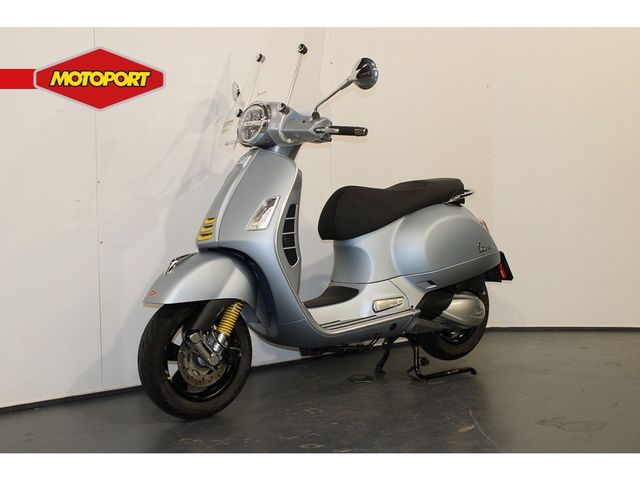 vespa - gts-super-tech-300