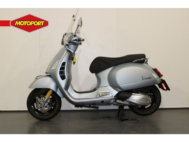 vespa - gts-super-tech-300