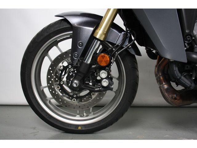 yamaha - tracer-9-gt-plus-y-amt