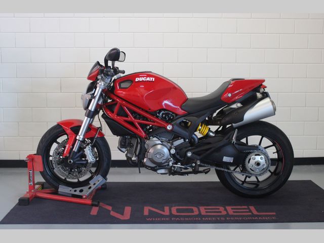 ducati - 796-monster