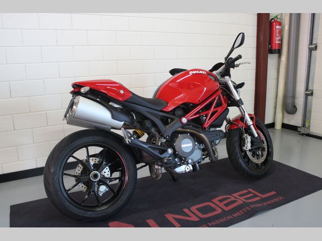 ducati - 796-monster