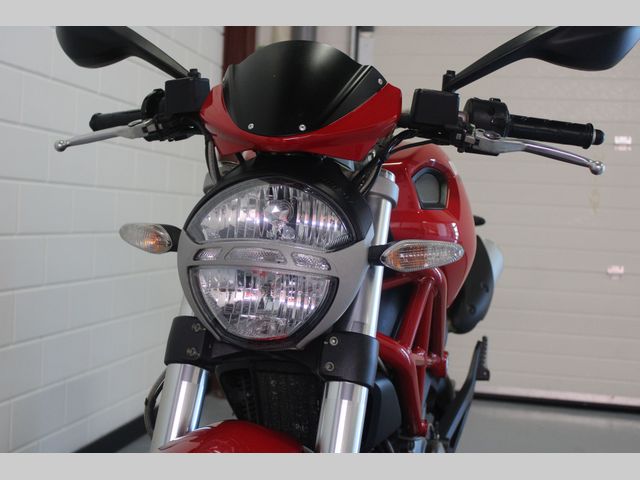 ducati - 796-monster