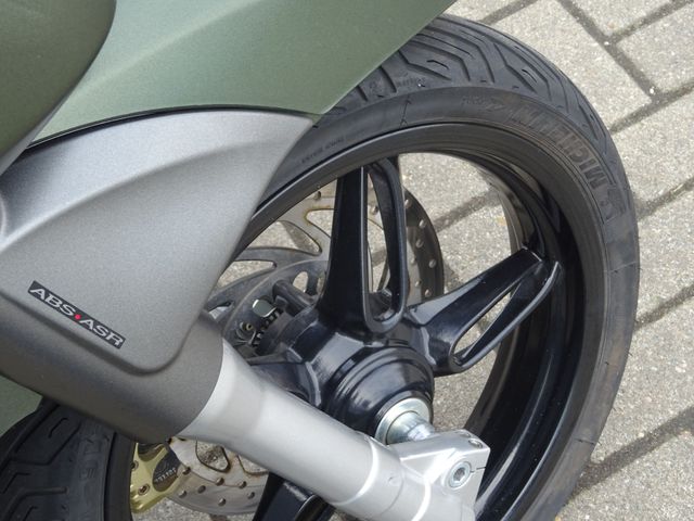 piaggio - beverly-350-sport-abs