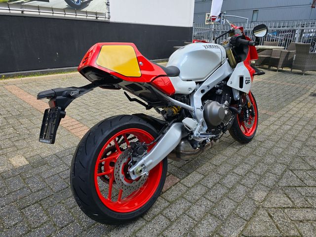 yamaha - xsr-900-gp